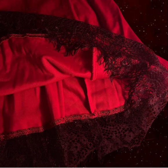 2 Red Floral Dresses Size M - Picture 4 of 6